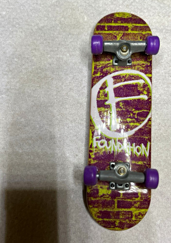 Vintage tech deck foundation - tech,
