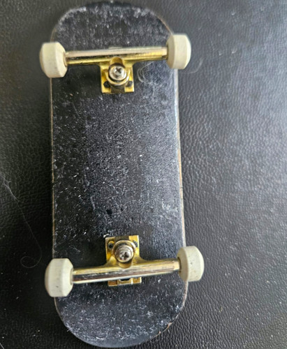 Pro fingerboard with leefai - fingerboard,