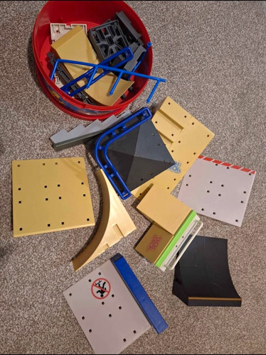 Fingerboard skatepark ramp - fingerboard,