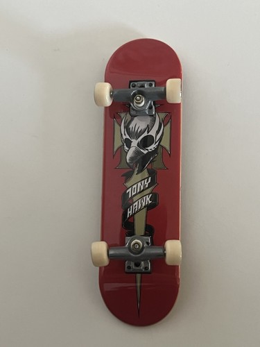Tony hawk tech deck - hawk, birdhouse