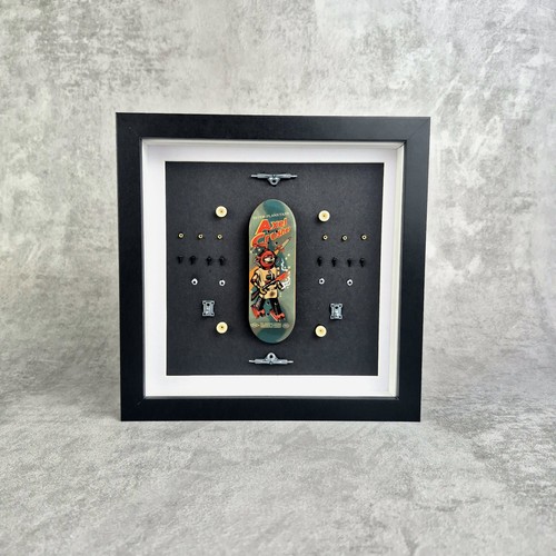 Fingerboard wall frame - frame, real